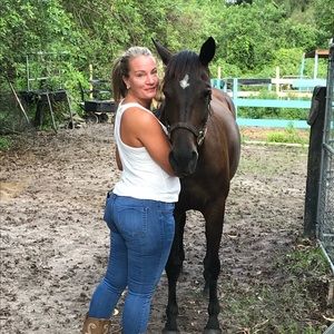 Meet your Posher, Sarah